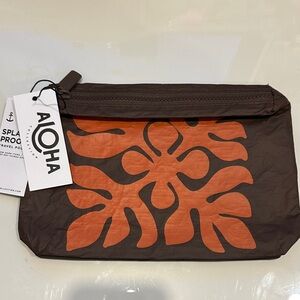 ALOHA Collection Brown and Orange Travel Pouch